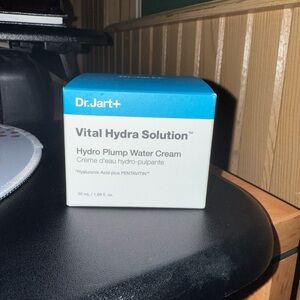 Dr. Jart+ Vital Hydra Solution Hydro Plump Water Cream - Blue and White